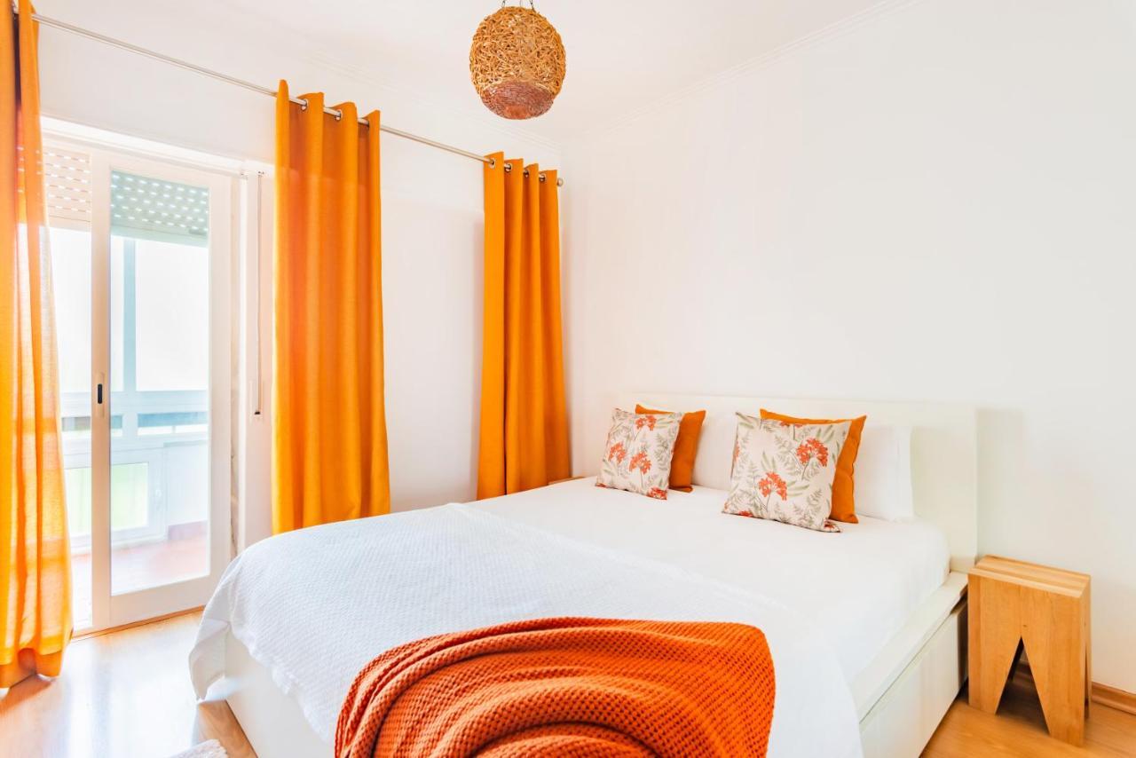 אוייראס Santo Amaro Beach Family Stays מראה חיצוני תמונה