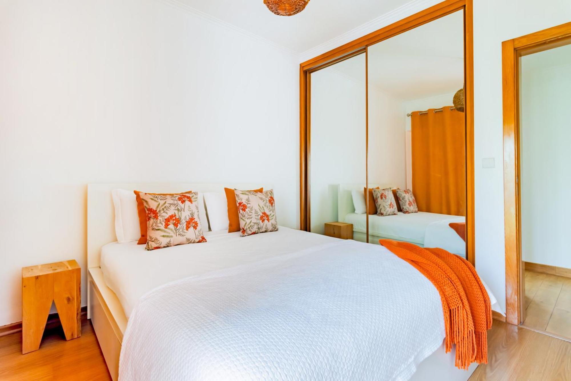 אוייראס Santo Amaro Beach Family Stays מראה חיצוני תמונה
